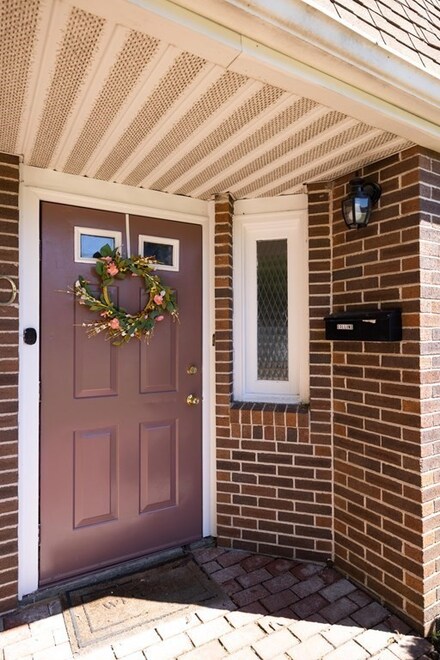 90 Brightwood Ave Unit B, Worcester, MA 01604