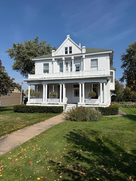116 5th Ave, Antigo, WI 54409