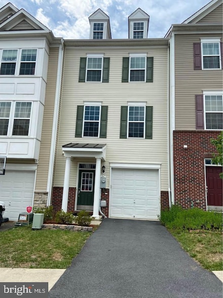 247 Schramm Loop, Stephens City, VA 22655