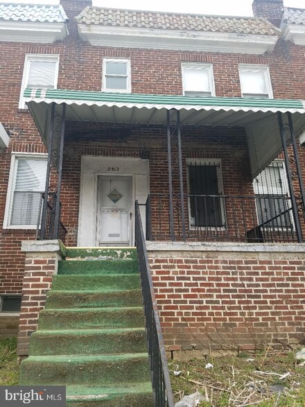 2512 W Franklin St, Baltimore, MD 21223