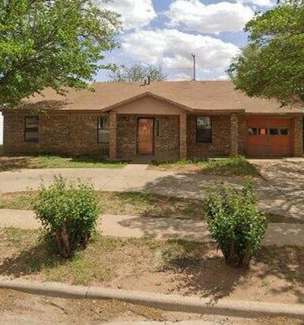 1510 E 1st St, Lubbock, TX 79403