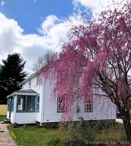 35 Church St, Broad Brook, CT 06016