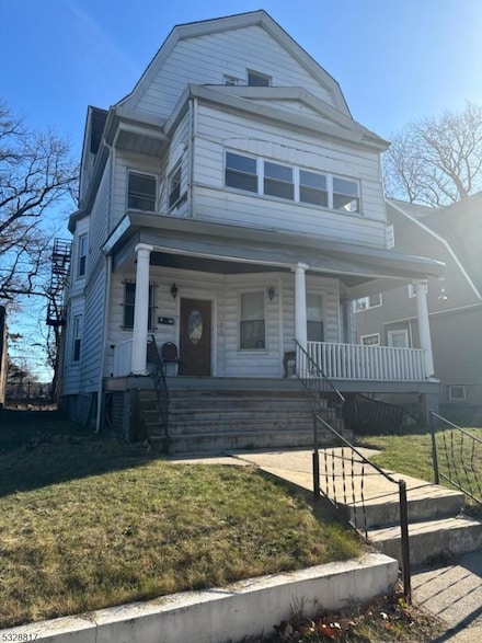 2 Hawthorne Place, East Orange, NJ 07018