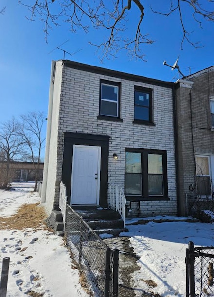 5214 S Calumet Ave, Chicago, IL 60615