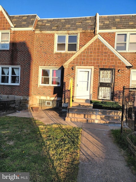 7107 Oakland St, Philadelphia, PA 19149