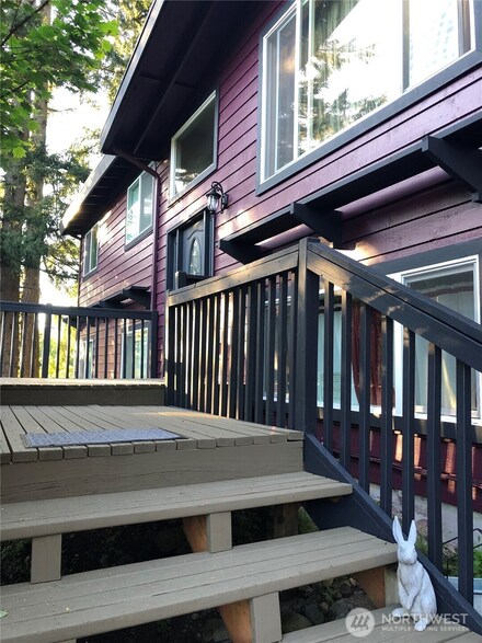15210 22nd Place W, Lynnwood, WA 98087