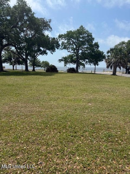 1470 Beach Blvd, Biloxi, MS 39530