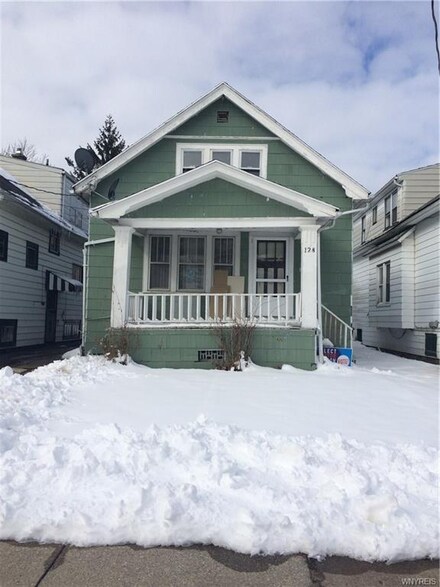 128 Theodore St, Buffalo, NY 14211