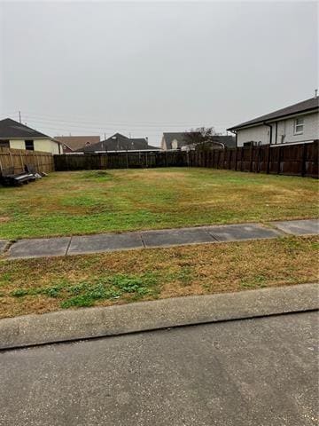 8316 Creole Dr, Chalmette, LA 70043
