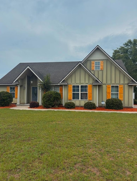 7560 Kayla Dr, Hahira, GA 31632