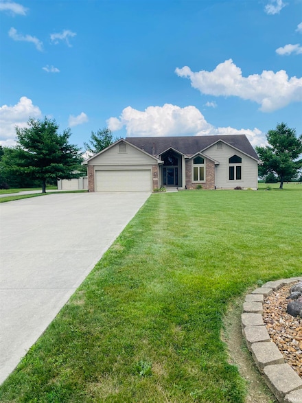 13015 Branstrator Rd, Yoder, IN 46798