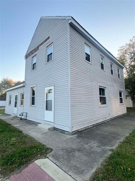 602 Main St, Cambridge City, IN 47327