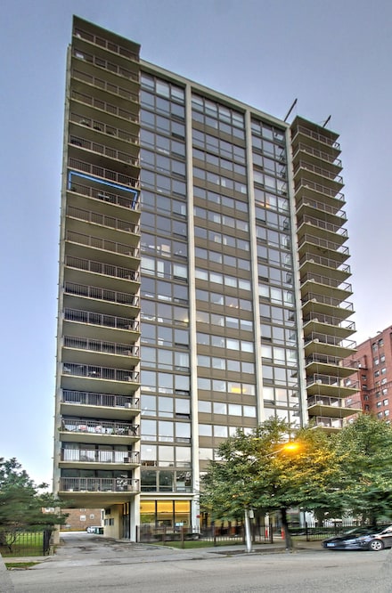 6701 S Crandon Ave Unit 15A, Chicago, IL 60649