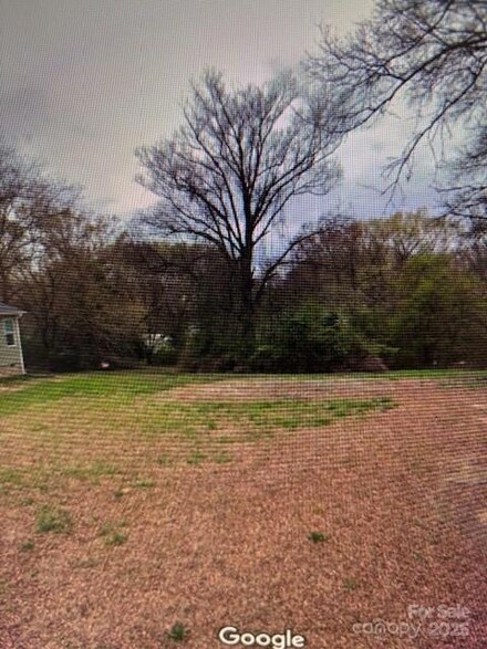 19633 Ferry St, Cornelius, NC 28031