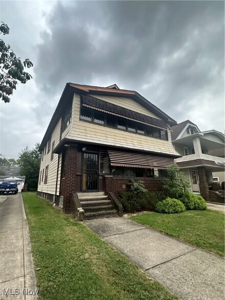 4741 Horton Rd, Cleveland, OH 44125