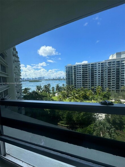 1500 Bay Rd Unit 856S, Miami Beach, FL 33139