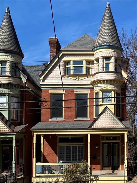 817 Mellon St, Pittsburgh, PA 15206