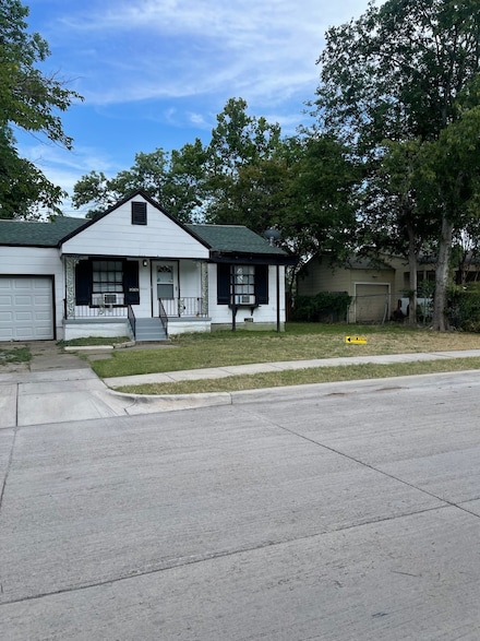 3933 Winfield Ave, Fort Worth, TX 76109