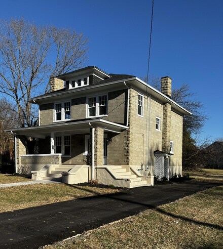 233 Huntington Blvd NE, Roanoke, VA 24012