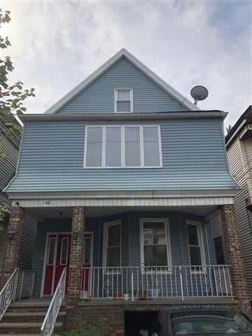 46 W 42nd St, Bayonne, NJ 07002