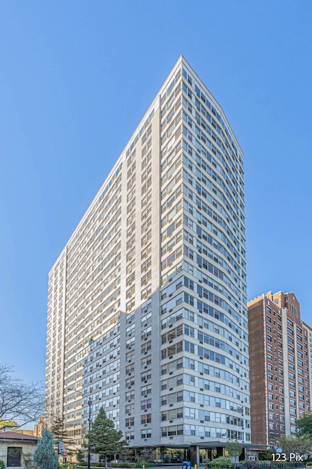 3900 N Lake Shore Dr Unit 9K, Chicago, IL 60613