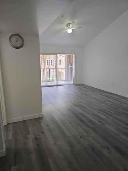 7832 Sonoma Springs Cir Unit 206, Lake Worth, FL 33463