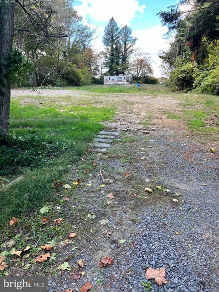 16 Inglewood Ave, Millville, NJ 08332