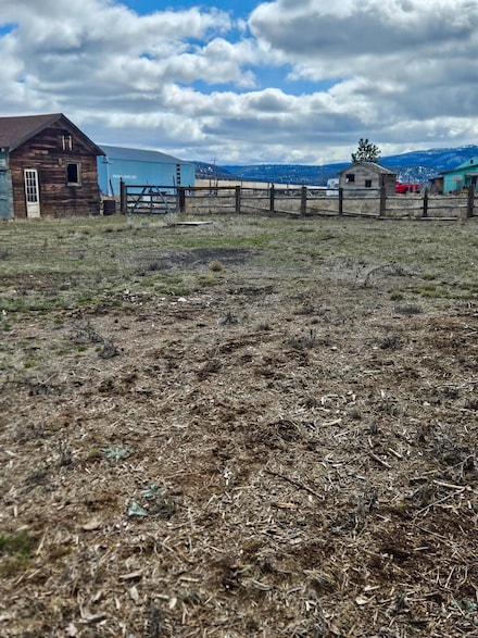42976 Klamath Falls-Lakeview Hwy, Beatty, OR 97621