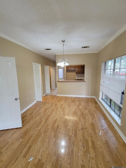 910 W MacCi St Unit A, Gonzales, LA 70737