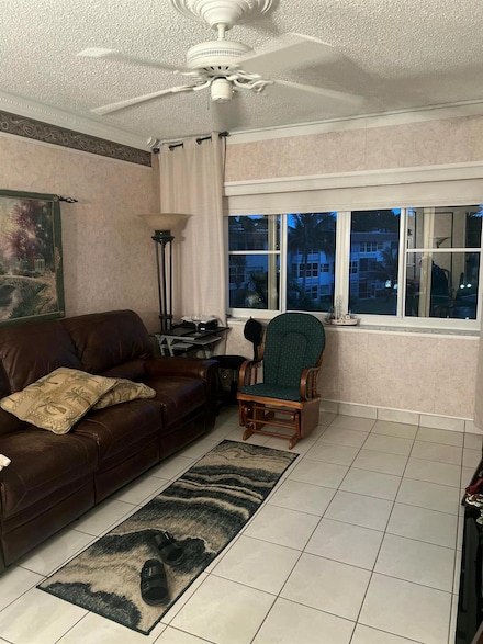 4806 NW 36th St Unit 606, Lauderdale Lakes, FL 33319