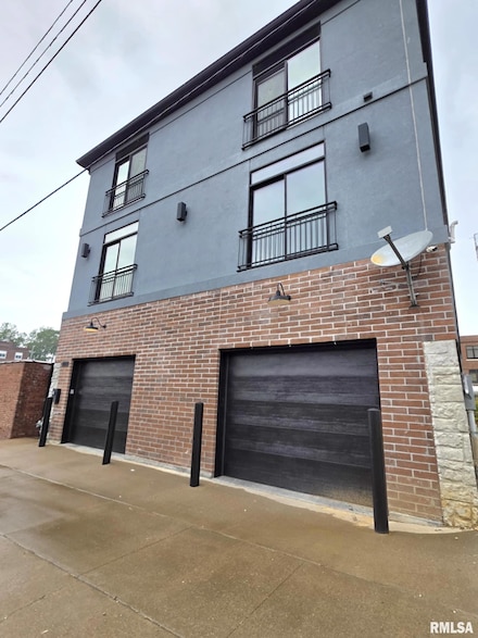 633 Kentucky St, Quincy, IL 62301