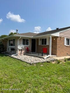2 A Swallow St, Manchester Township, NJ 08759