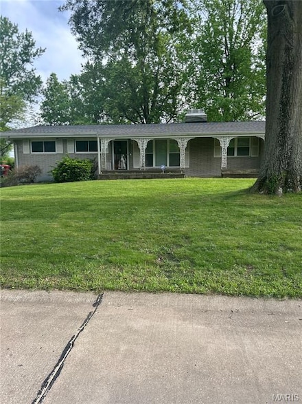 1548 Bayonne Dr, Saint Louis, MO 63138
