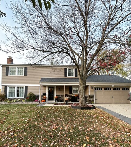 1216 Allison Ln Unit 7, Schaumburg, IL 60194