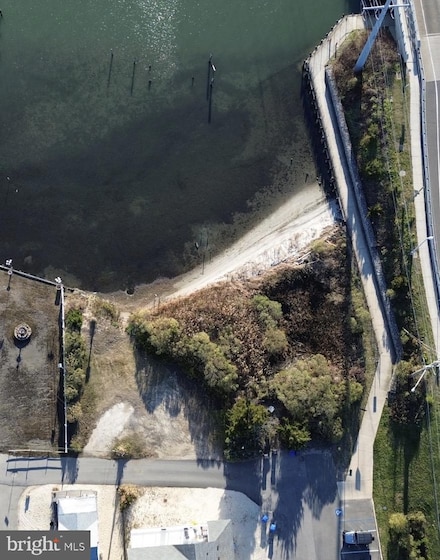2572 E East Bay Ave, Manahawkin, NJ 08050
