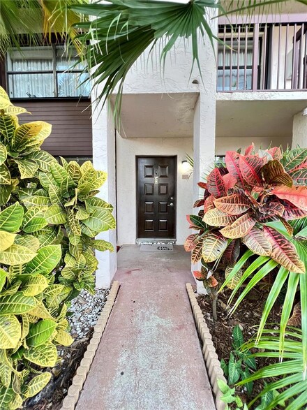 9920 Nob Hill Ct Unit 9920, Sunrise, FL 33351