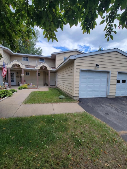 31 Maryland Rd, Plattsburgh, NY 12903