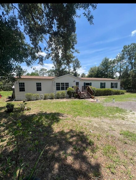 17528 Bathurst Ave, Spring Hill, FL 34610