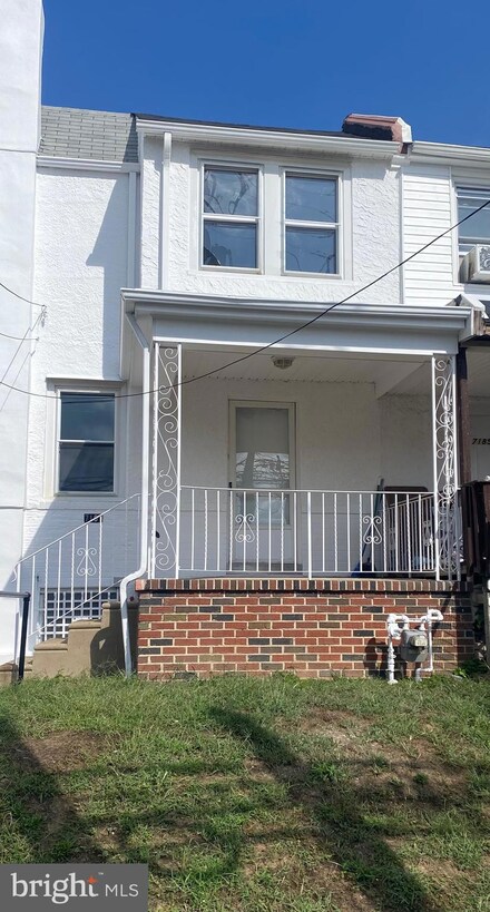 7187 Radbourne Rd, Upper Darby, PA 19082