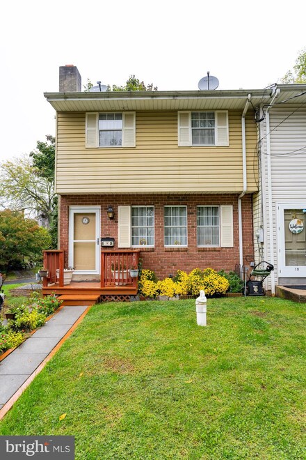 15 Reed St, Mohnton, PA 19540