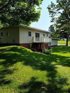 107 W 3rd St, Walters, MN 56097