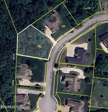 944 Amberly Ct, Lenoir City, TN 37772