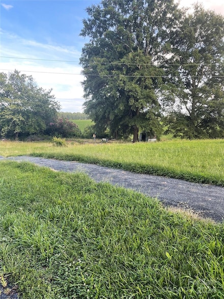 232 Deese St, Richfield, NC 28137