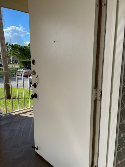 661 N University Dr Unit 1103, Pembroke Pines, FL 33024