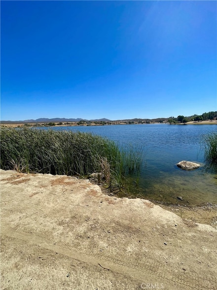 369 Lakeshore Blvd, Aguanga, CA 92536