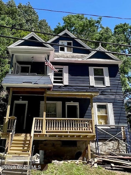 213 Vrooman Ave Unit 2nd Floor, Amsterdam, NY 12010