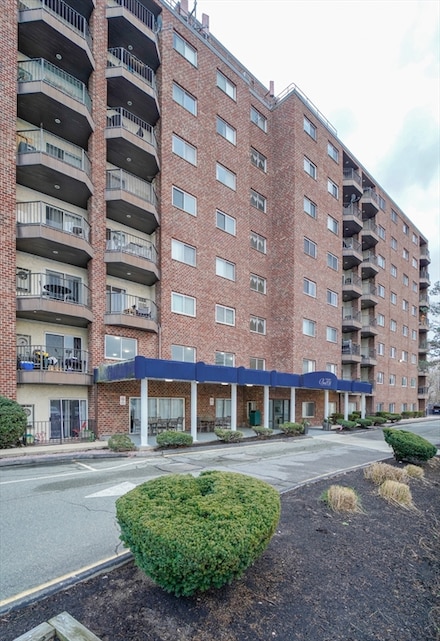 230 Willard St Unit 808, Quincy, MA 02169