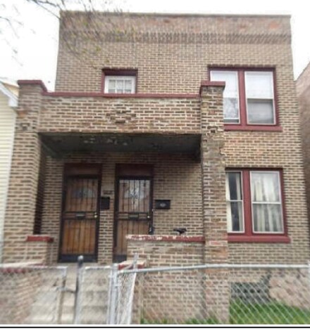 4742 W Fulton St, Chicago, IL 60644