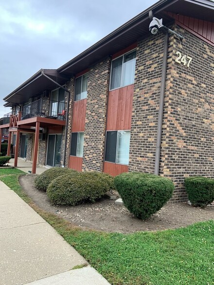 247 N Neltnor Blvd Unit A1K, West Chicago, IL 60185