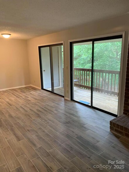 11022 Harrowfield Rd, Charlotte, NC 28226